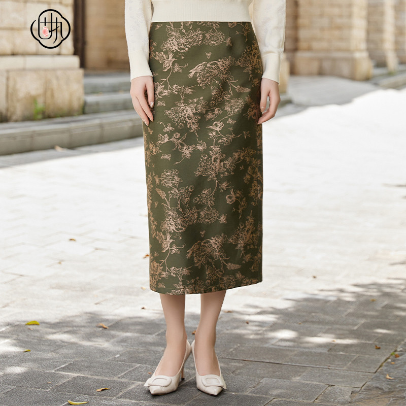 固执2025秋季新款中式百搭A型显瘦提花开叉直筒中长款高腰半身裙,女装/女士精品,半身裙,淘宝优惠券,粉丝福利购,淘宝优惠卷