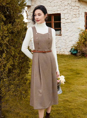 固执秋季新款学院风无袖背心收腰显瘦格子连衣裙90233LQ08503