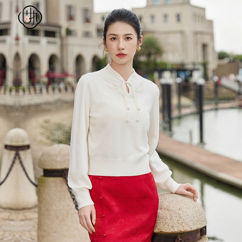 固执秋季新款中式立领流苏盘扣套头纯色长袖针织毛衣女装上衣