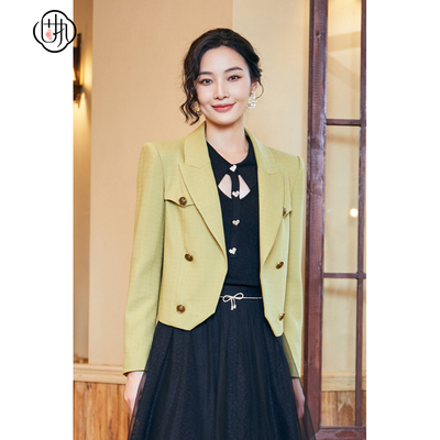 固执秋季新款复古通勤长袖双排扣短款西装短外套40333DT08641