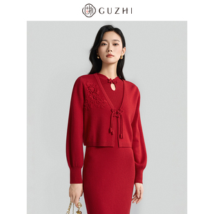 固执秋冬新款新中式盘扣长袖正肩红色绣花毛衣开衫小个子短款外套