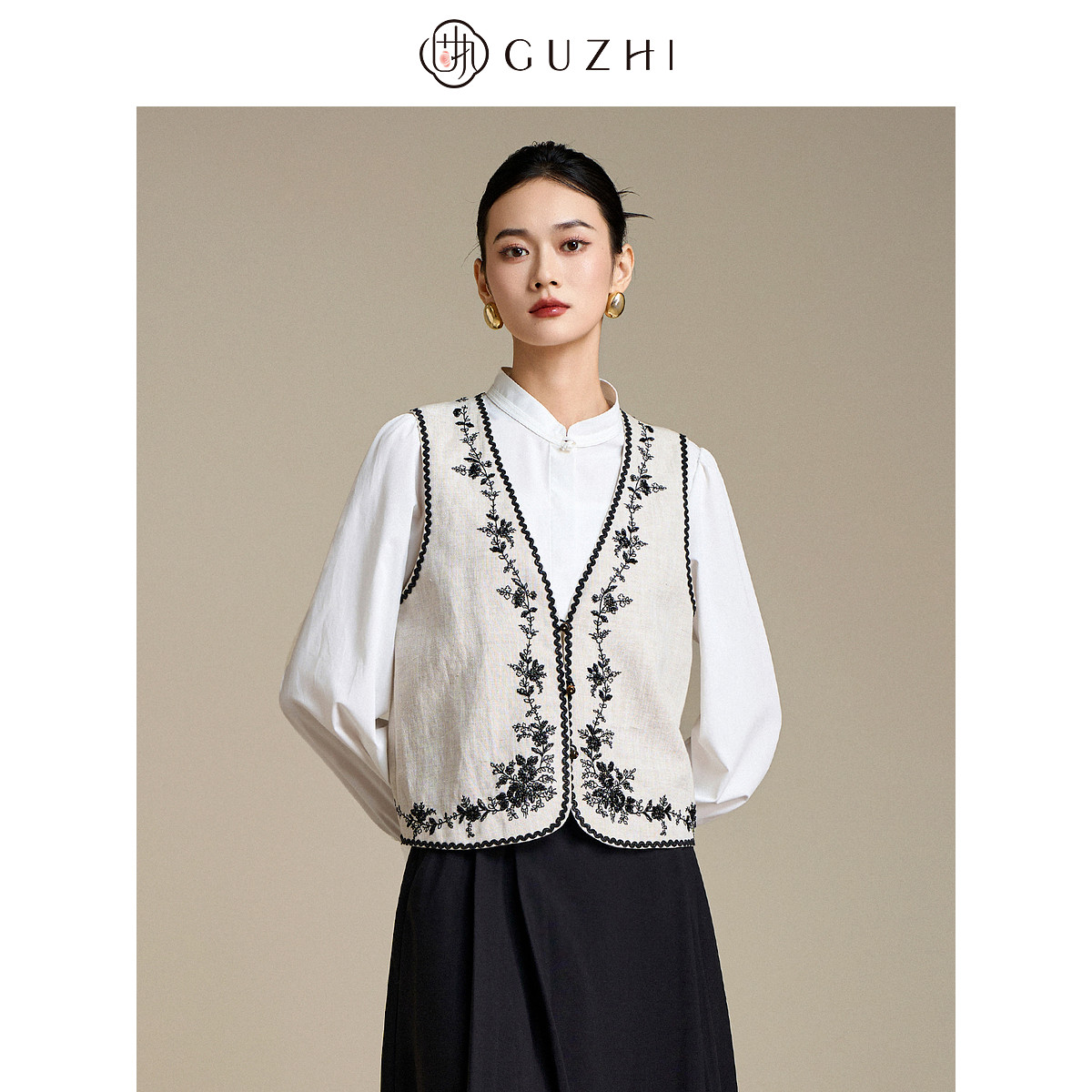 固执2025秋季新款法式气质百搭亚麻刺绣v领背心马夹短款外套女装,女装/女士精品,马夹,淘宝优惠券,粉丝福利购,淘宝优惠卷