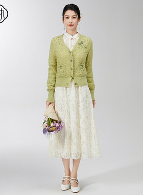 固执春季新款学院v领绣钻长袖修身针织毛衣开衫43541MY08930