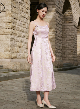 固执夏季新款中式提花收腰中长款气质吊带连衣裙81142LQ09479