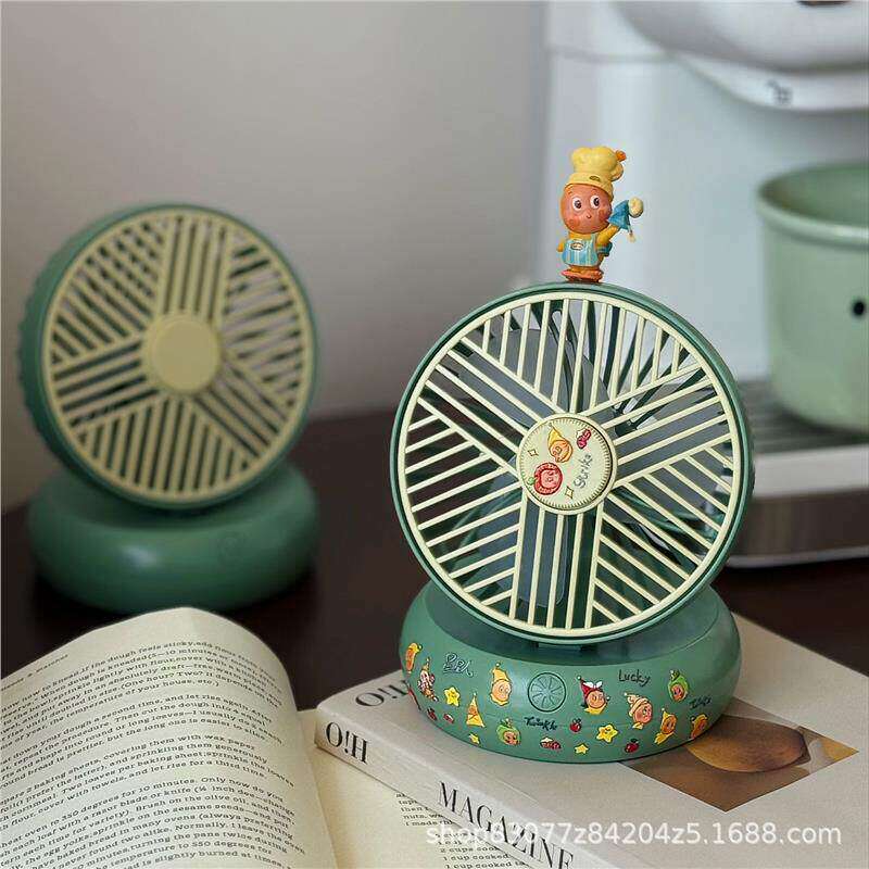 简约ins风小风扇可爱星星人学生夏天上课宿舍台式桌面usb充电风扇