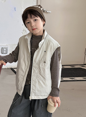 男童工装马甲2026春季新款儿童夹棉保暖加厚背心男孩上衣痞帅外套