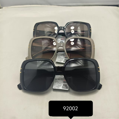 路易来美时尚女款太阳镜92002