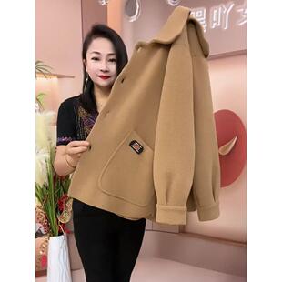 妈妈外套女春秋款 上衣 毛呢子牛角扣大衣小个子中老年洋气减龄短款