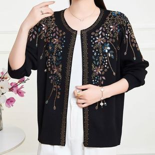 2025新款重工刺绣镶钻带花纹针织衫开衫女短款洋气妈妈装