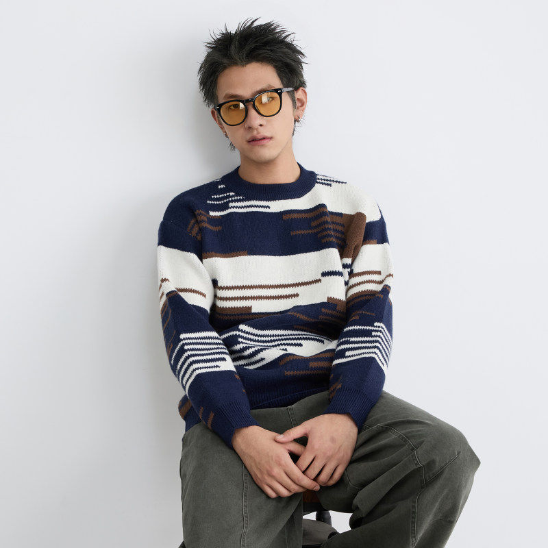 条纹针织衫男圆领松弛感打底毛衣