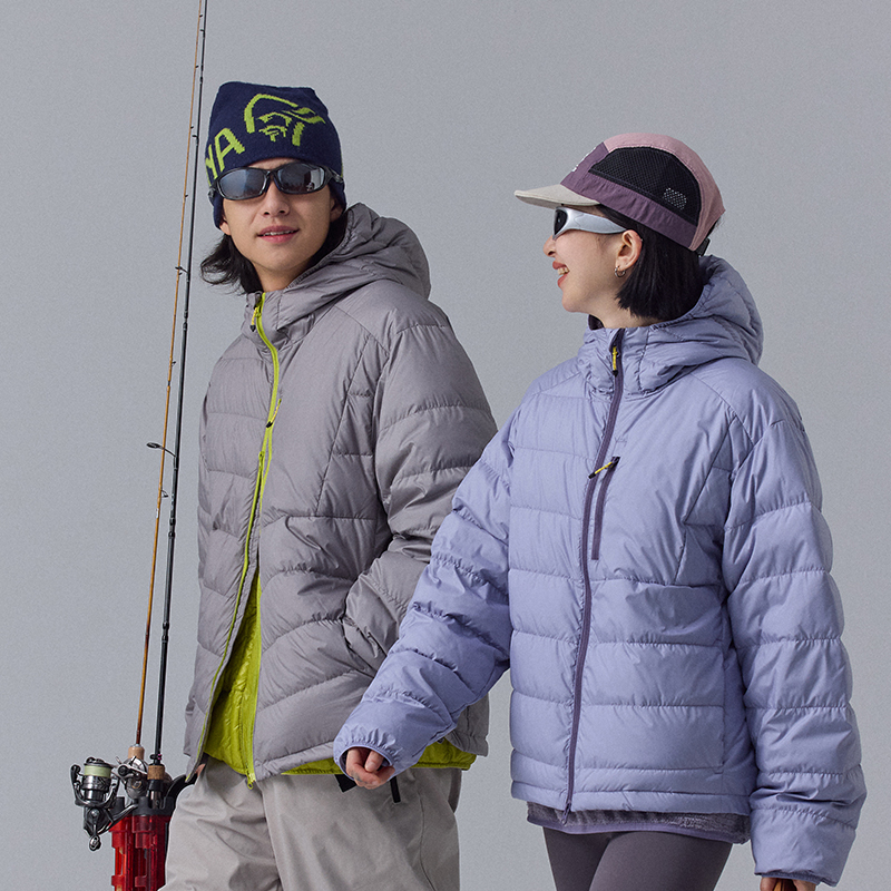 轻量化防泼水撞色连帽羽绒服外套