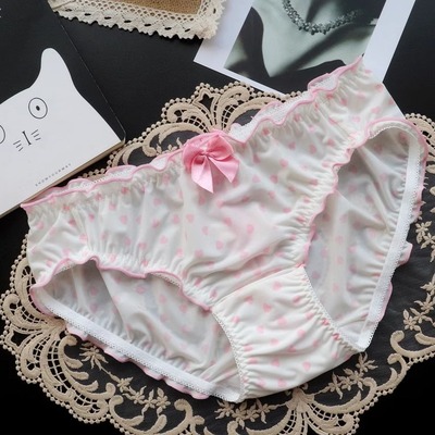 品质内裤女冰丝低腰无痕少女日系爱心可爱透气纯棉裆抗菌三角裤薄