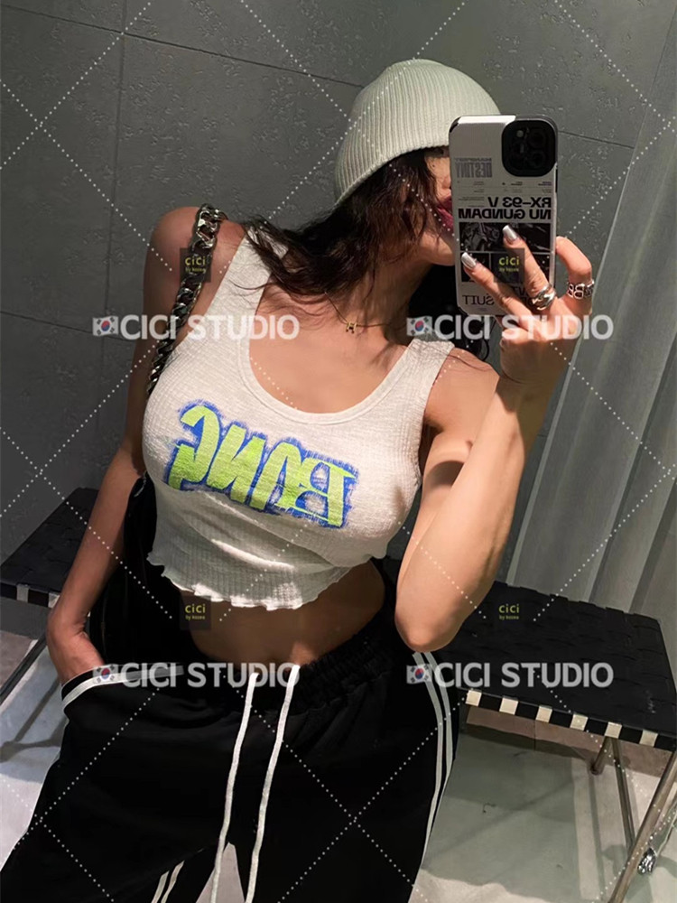 cici2023夏季新款美式复古字母印花性感露脐辣妹短款背心无袖上衣