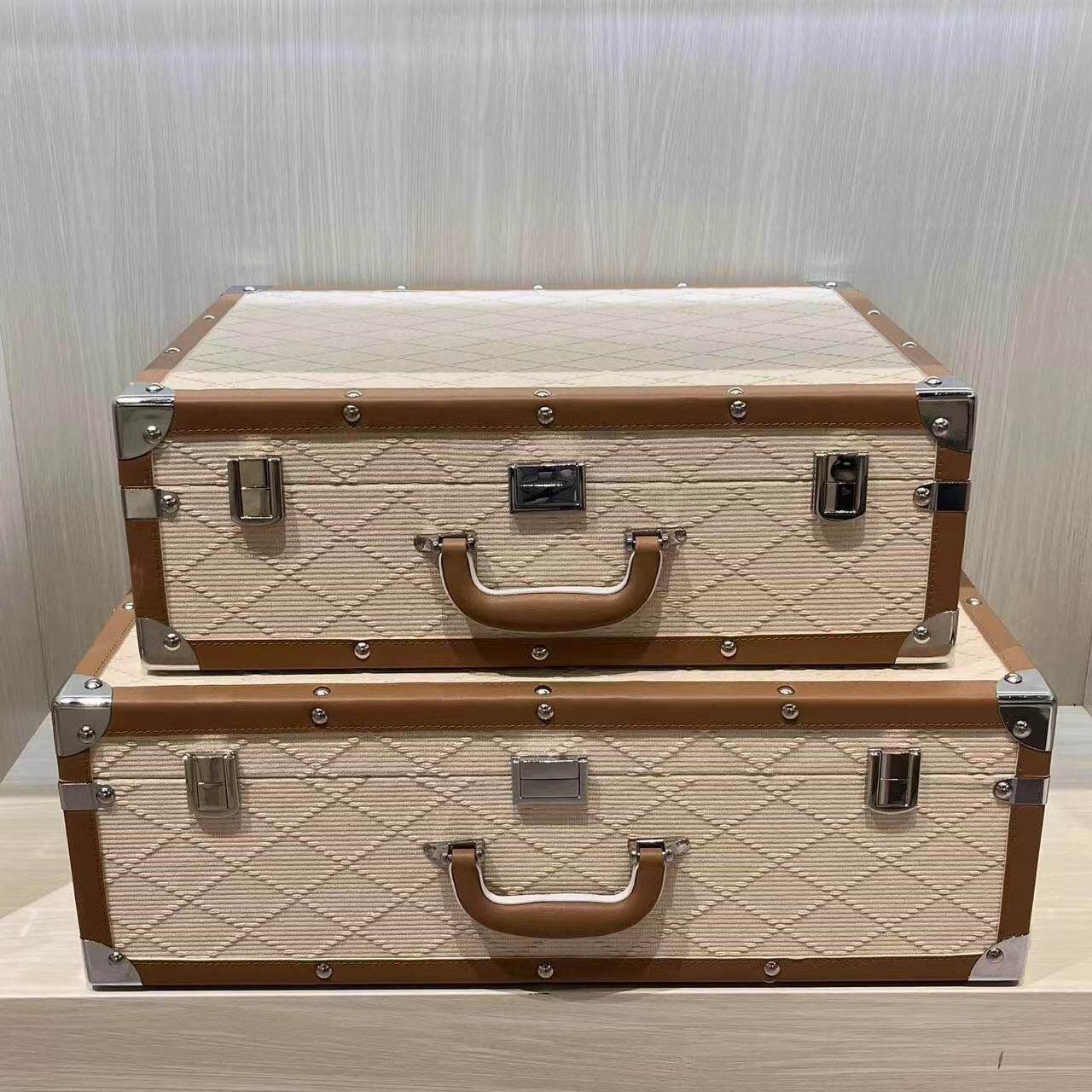 皮革手提收纳箱样板间衣帽间储物箱旅行箱摄影复古箱子装饰品摆件