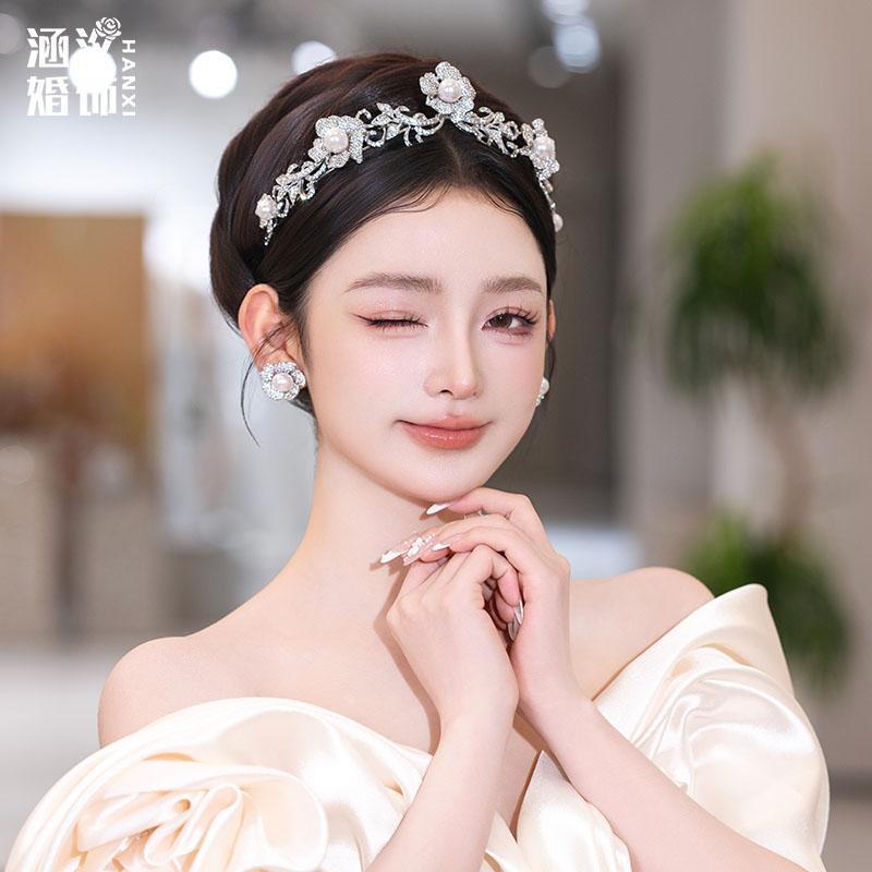 花朵珍珠气质精致皇冠耳环套装