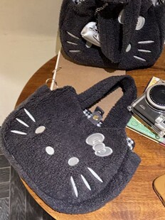 韩系银灰色暗黑凯蒂猫手提包可爱毛绒手拎包通勤百搭便携手挽包