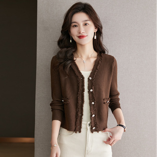 春秋时尚V领毛衣女超短款小香风宽松开衫高腰洋气外套小个子上衣