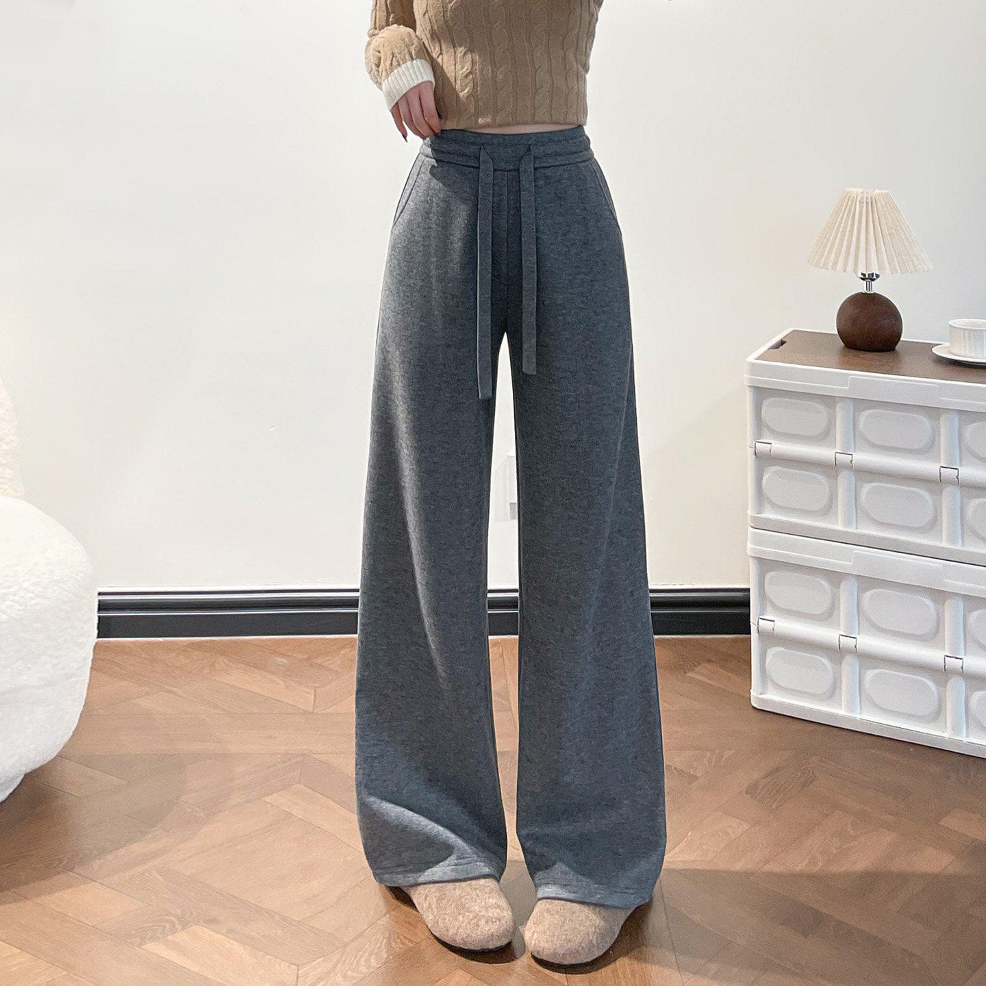 灰色糯米阔腿裤女春秋冬季2026新款加绒加厚醋酸羊毛直筒休闲裤子