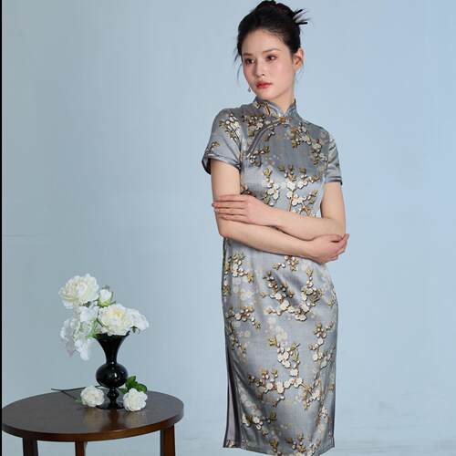 暗香疏影-桑蚕丝真丝印花短旗袍裙2026年春季款中国风日常百搭款