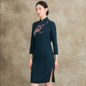 中国风雅致款 翠韵妈妈短款 礼服旗袍万紫千红重工绣墨绿色立领长袖