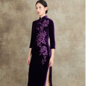 显贵礼服 紫色立领七分袖 妈妈复古富贵牡丹旗袍 丝绒重工刺绣