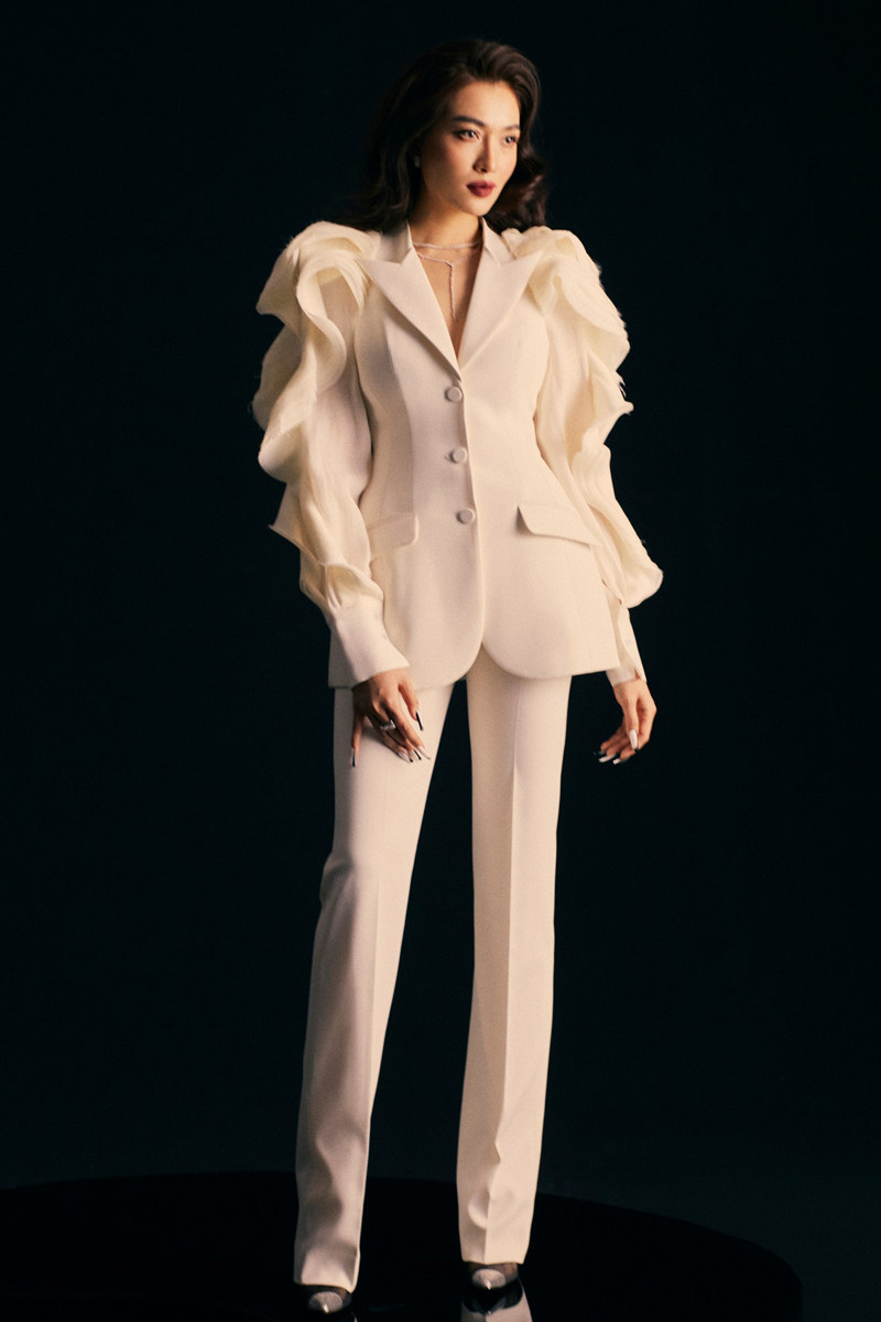 知觉之门垫肩气场女王总裁大女主范儿显瘦安可拉红职场西装两件套,女装/女士精品,时尚套装,淘宝优惠券,粉丝福利购,淘宝优惠卷