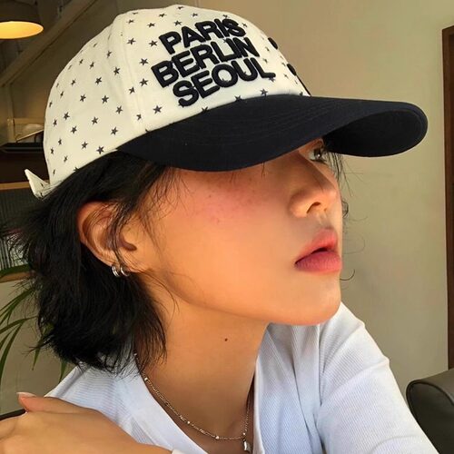 韩国笑脸星星黑白拼色棒球帽女ins博主款甜酷遮阳鸭舌帽春夏新款