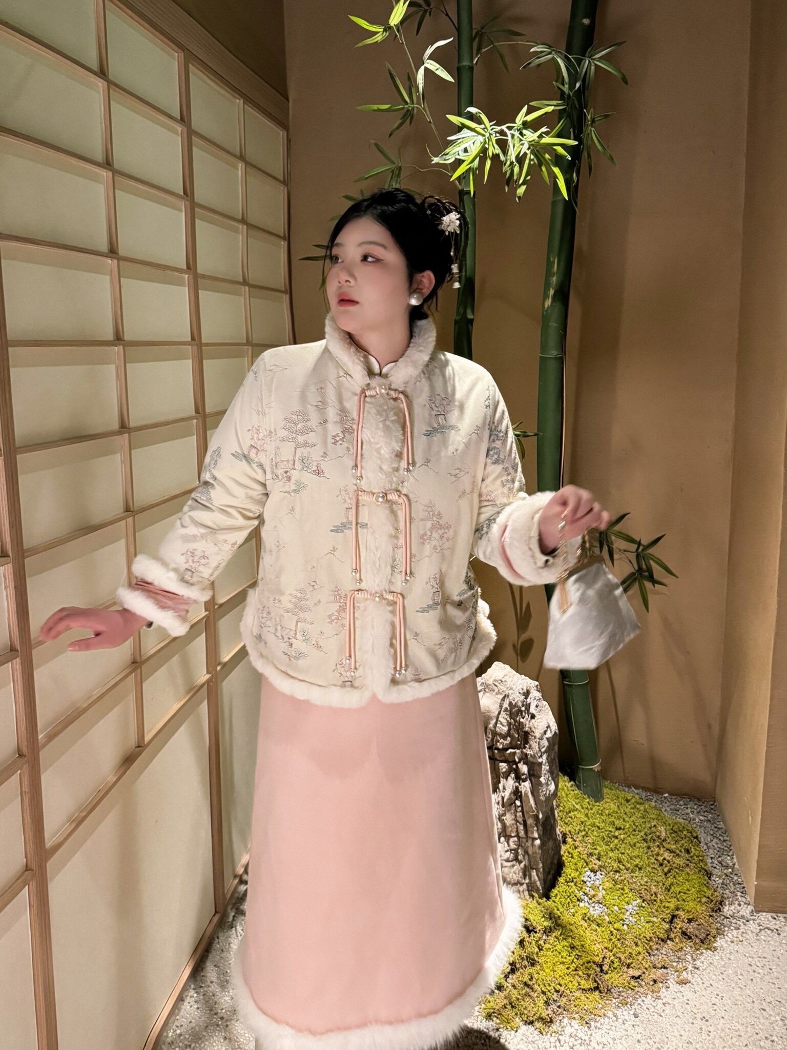 哒头Studio【江南春拾】微胖mm大码2023新款修身新中式半身裙套装