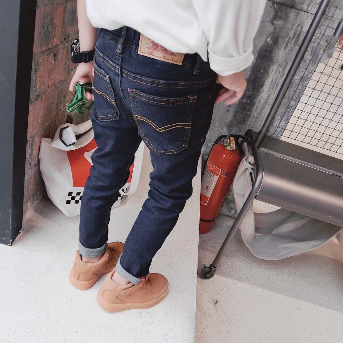 牛仔裤子修身小脚帅气韩版铅笔