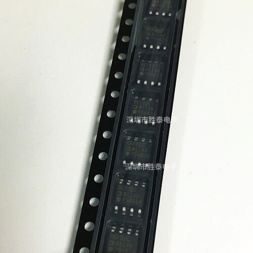 进口原装 REF02CSZ-REEL7 丝印REF02C 电压基准IC芯片 封装SOIC-8