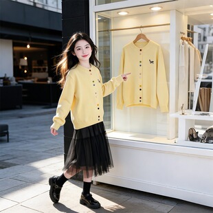 女童毛衣外套春秋款2026新款洋气儿童针织开衫黑色蓬蓬纱裙两件套