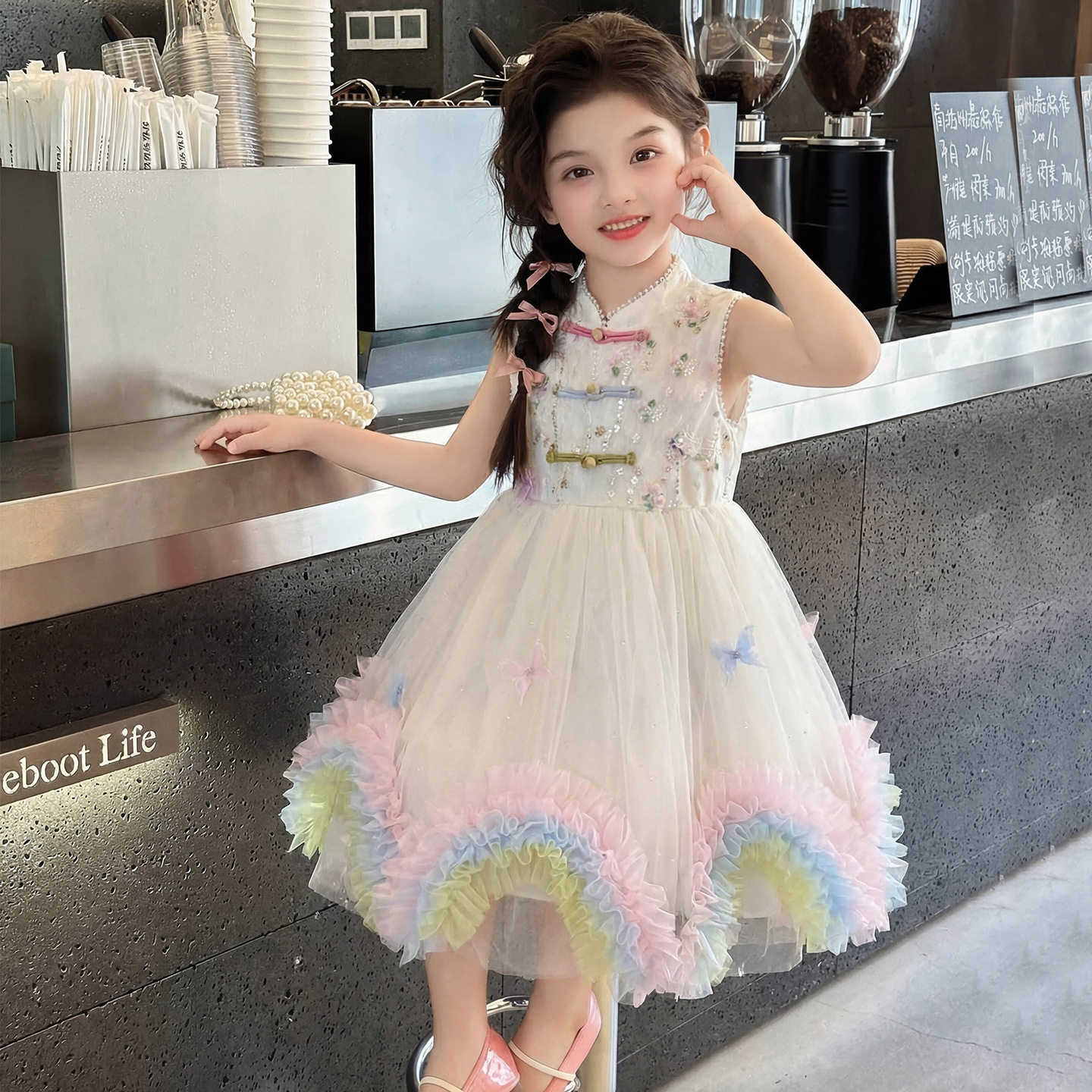 女童连衣裙夏2026新款儿童韩版洋气网红好看无袖纱裙女孩夏装裙子