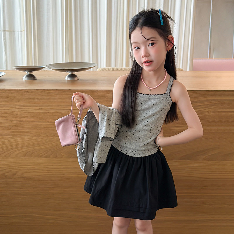 艾摩贝贝中大小复古甜美波点吊带上衣夏季儿童休闲田园碎花小背心