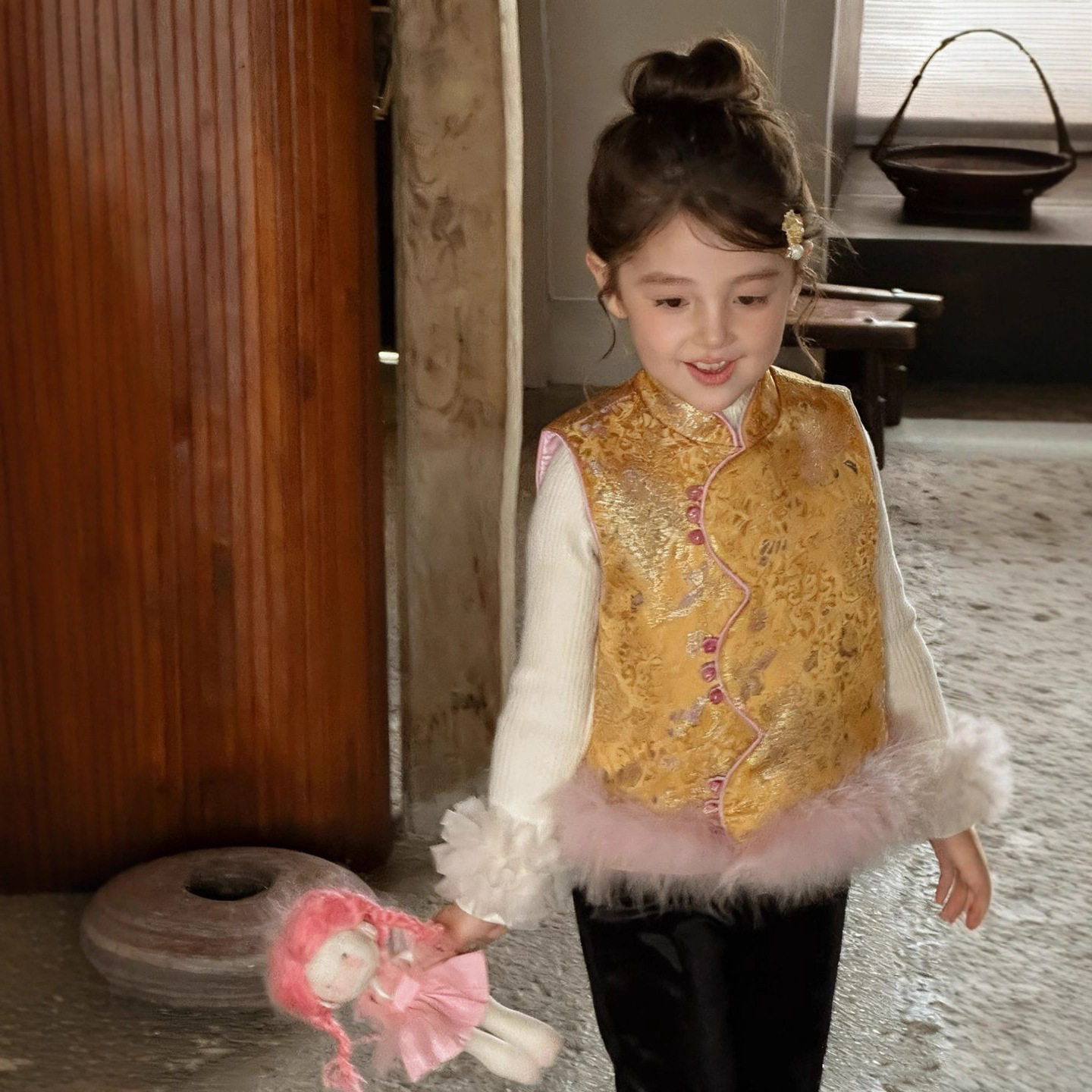 女童新中式马甲秋冬新款儿童国风盘扣背心坎肩女孩保暖上衣年服,童装/婴儿装/亲子装,旗袍,淘宝优惠券,粉丝福利购,淘宝优惠卷