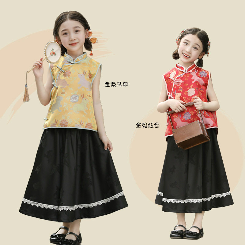 女童新中式马甲童装2026春秋款中国风坎肩改良汉服女孩唐装背心