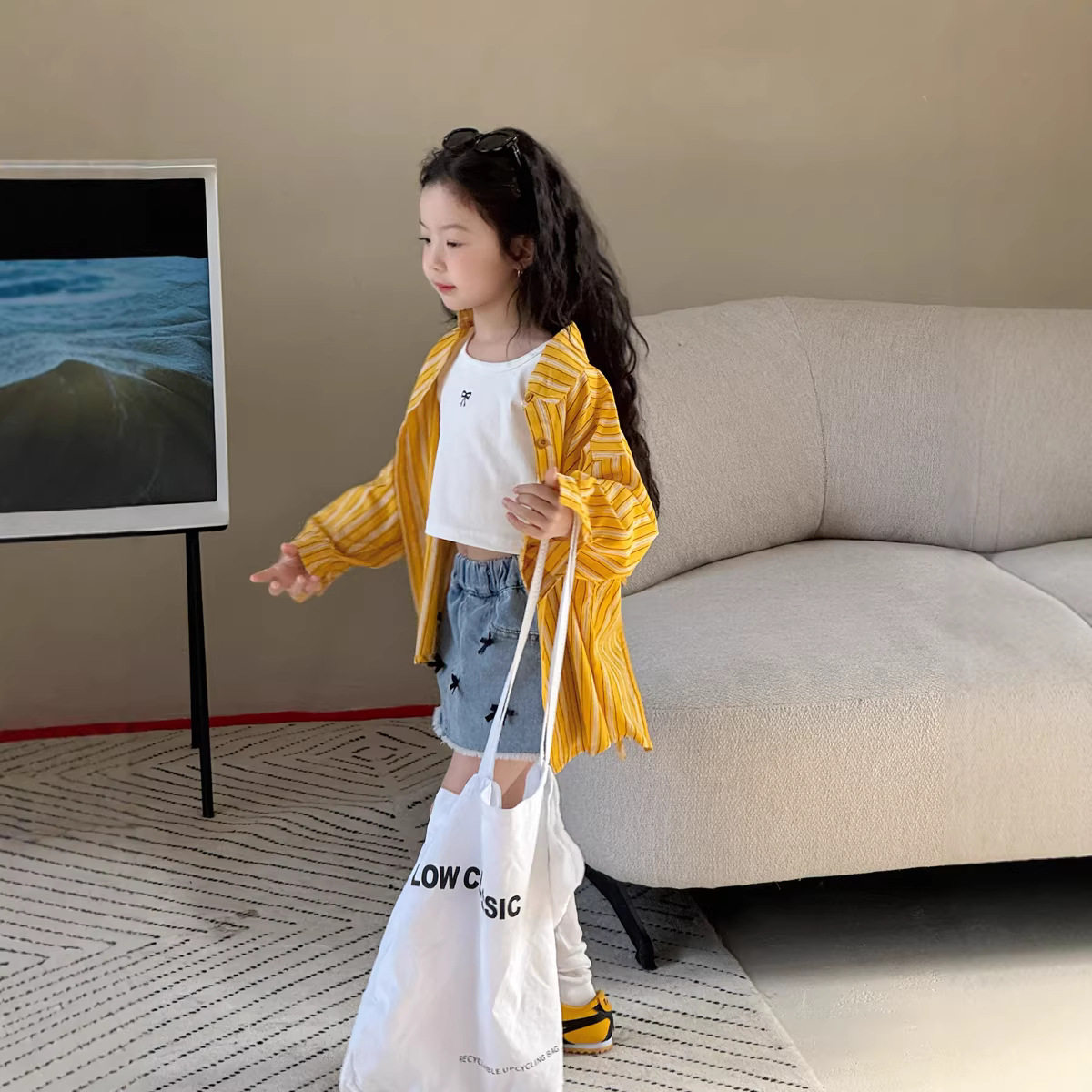 瑜瑜公主 女童春夏新款宽松条纹长袖衬衫 儿童系带露背衬衣外套