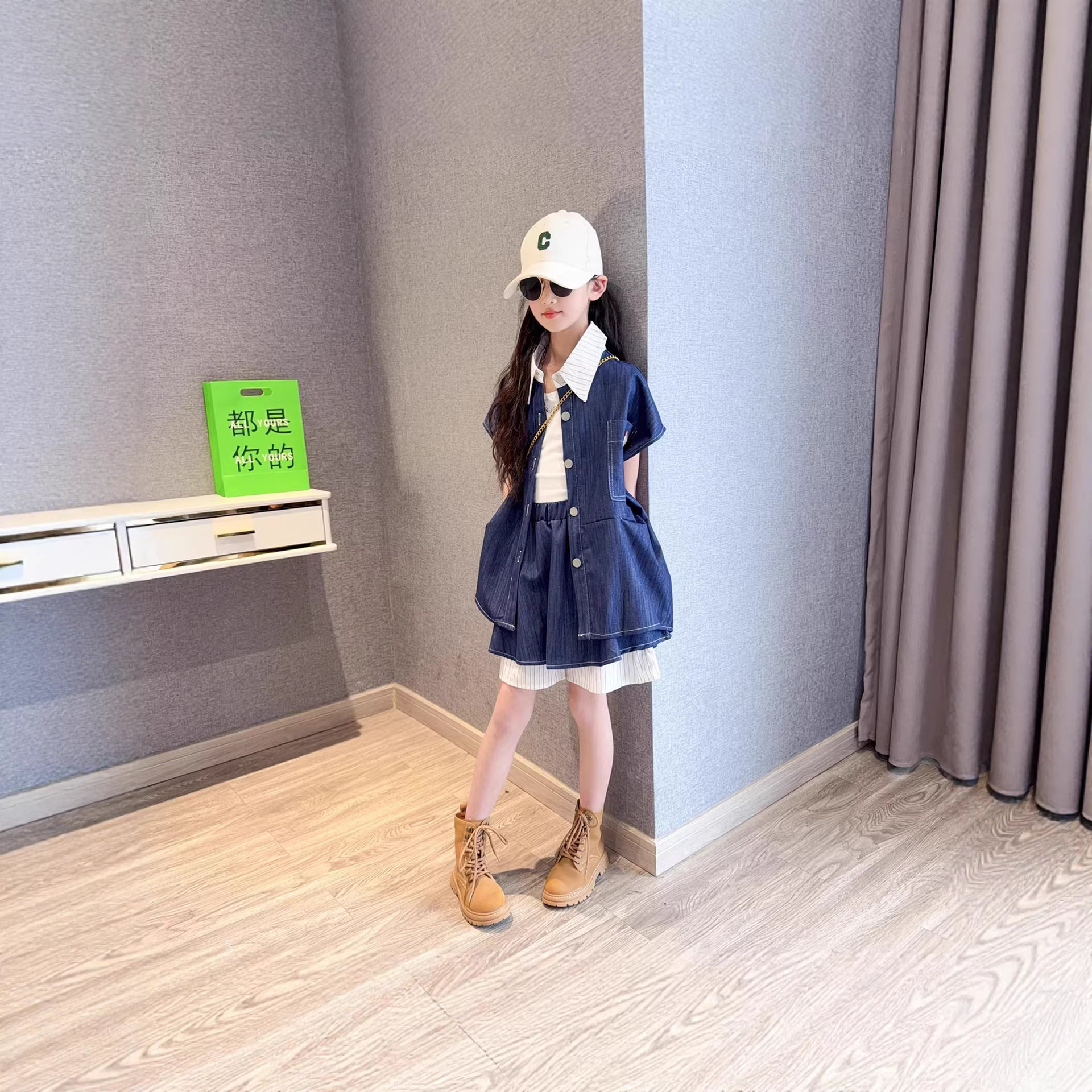 女童牛仔套装夏季2026新款短袖夏装儿童洋气上衣半身裙裤两件套薄