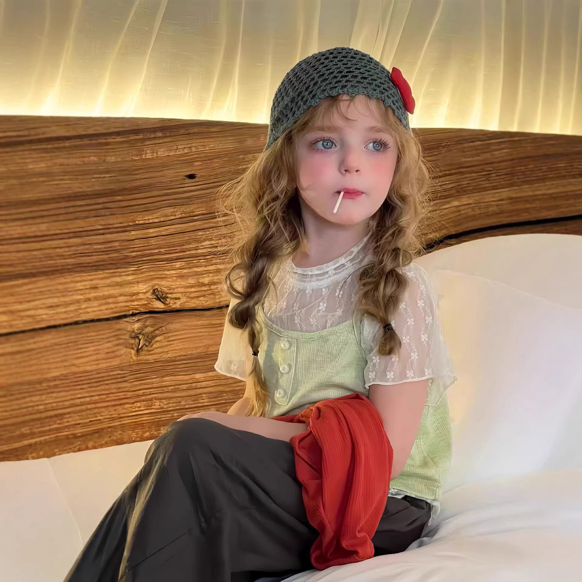 女童套装夏季新款韩版儿童宝宝洋气蕾丝内搭吊带背心休闲裤三件套