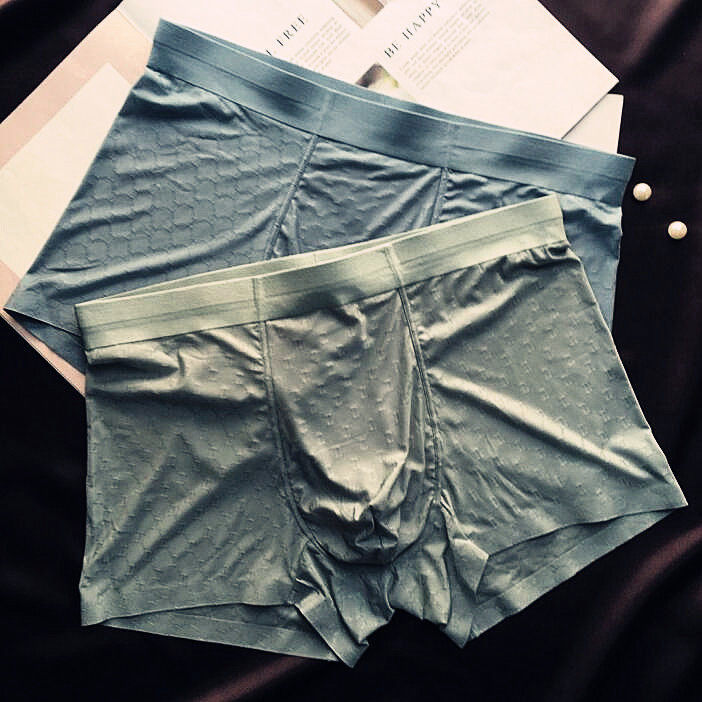 一片式无痕超薄平角男士内裤中腰