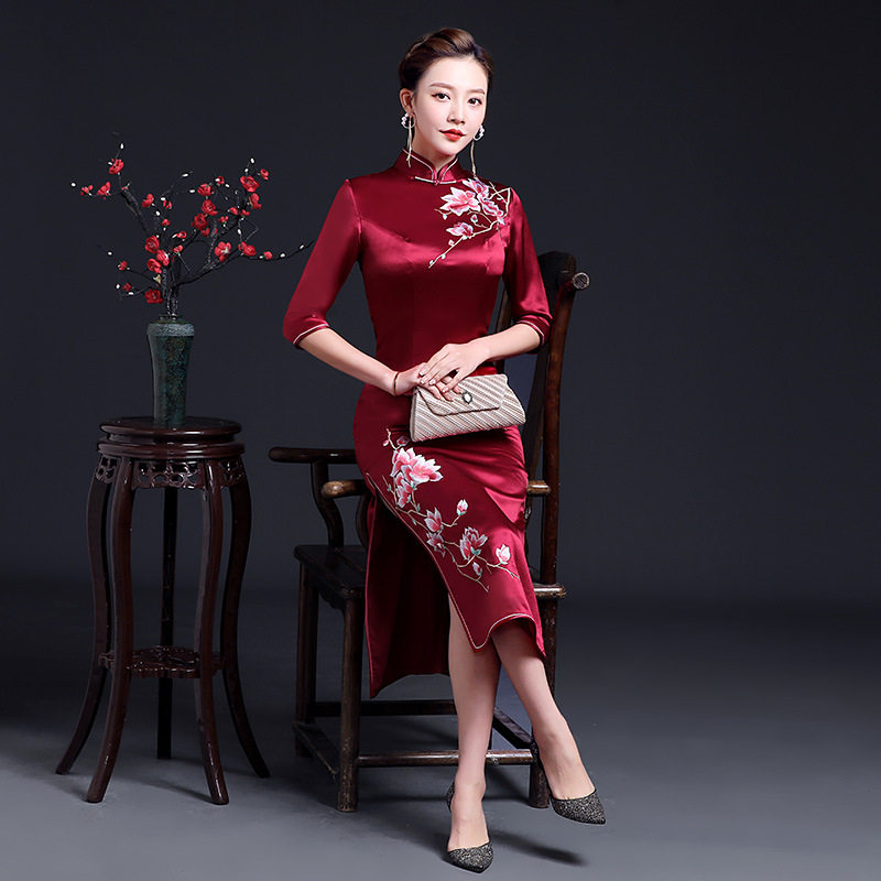 逸红颜一衿清禾花间辞2026新款奥黛挽苏崔万志官方旗舰店女装旗袍