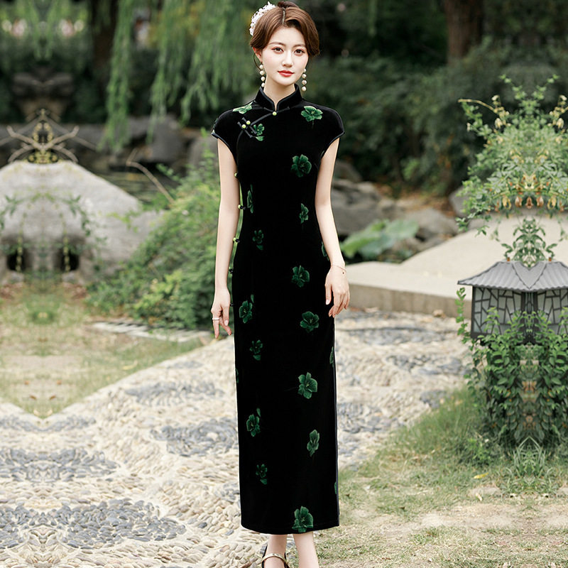 唐之语女装陶玉梅商场同款2026新款画报夫人旗袍先生崔万志旗舰店图片