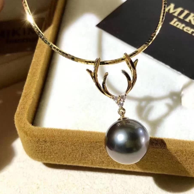 18k金海水大溪地黑珍珠金鹿角吊坠10-11mm正圆形强光项链吊坠