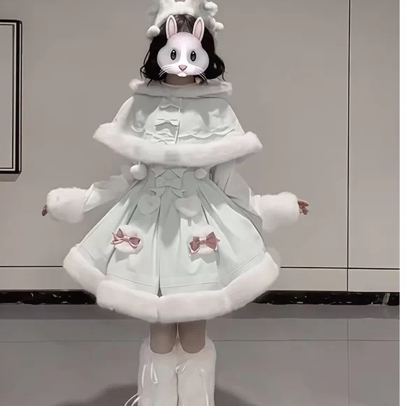 日系洛丽塔冬季兔耳斗篷套装