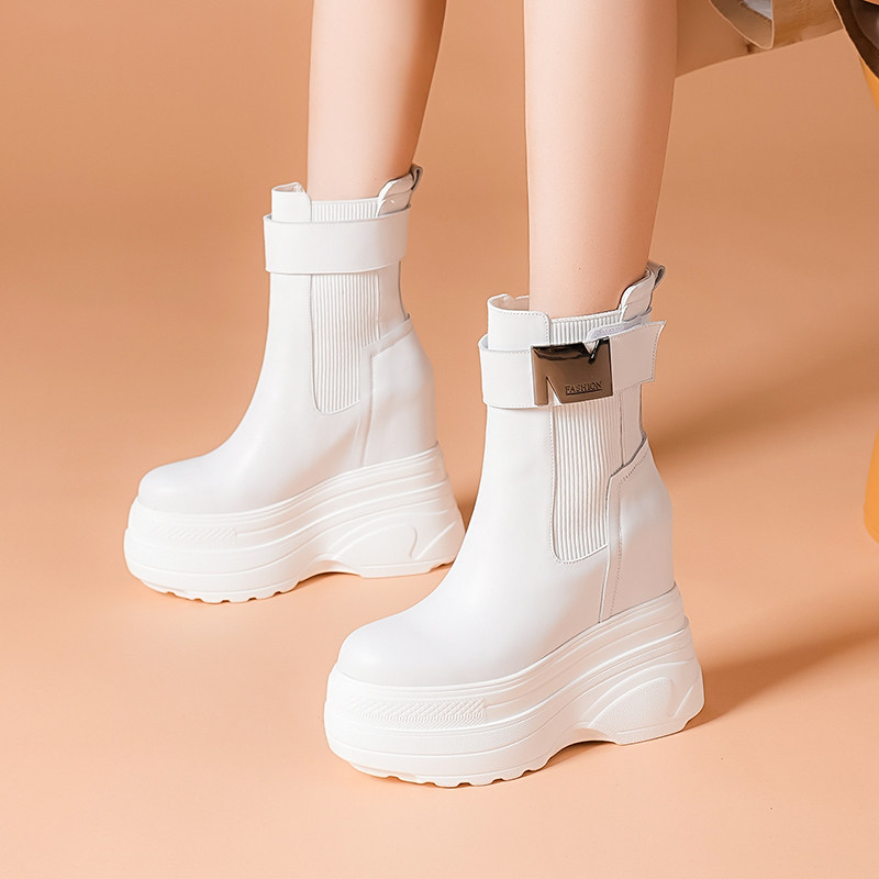 白色内增高靴子女小个子14cm松糕厚底短靴真皮防水台超高跟马丁靴