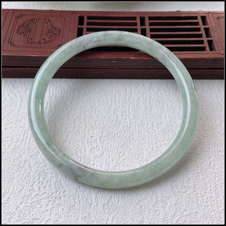 56圈口天然缅甸翡翠A货手镯冰糯种飘乌鸡灰细圆条叮当镯玉镯子女