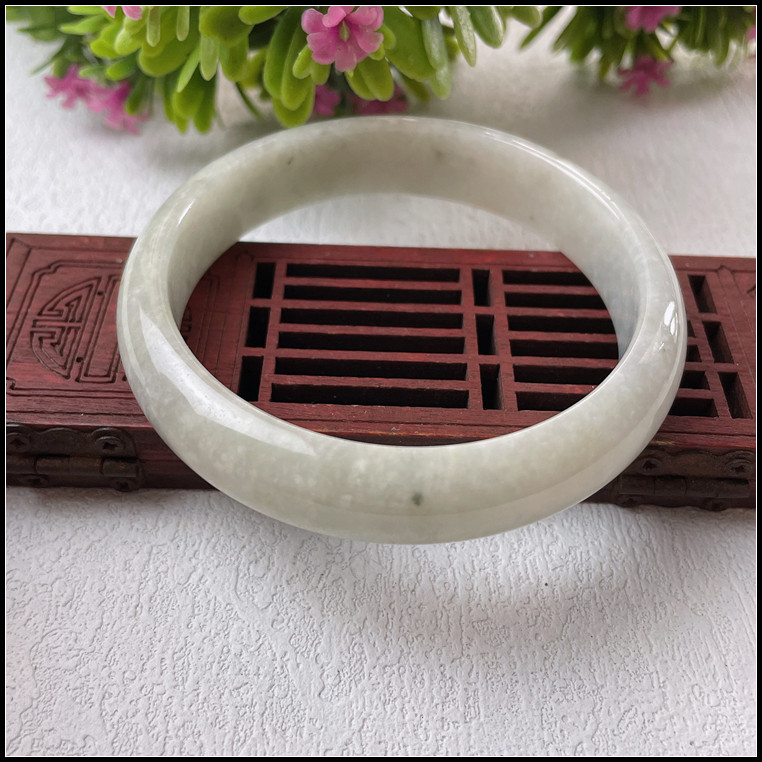 天然缅甸翡翠手镯正圈平安镯
