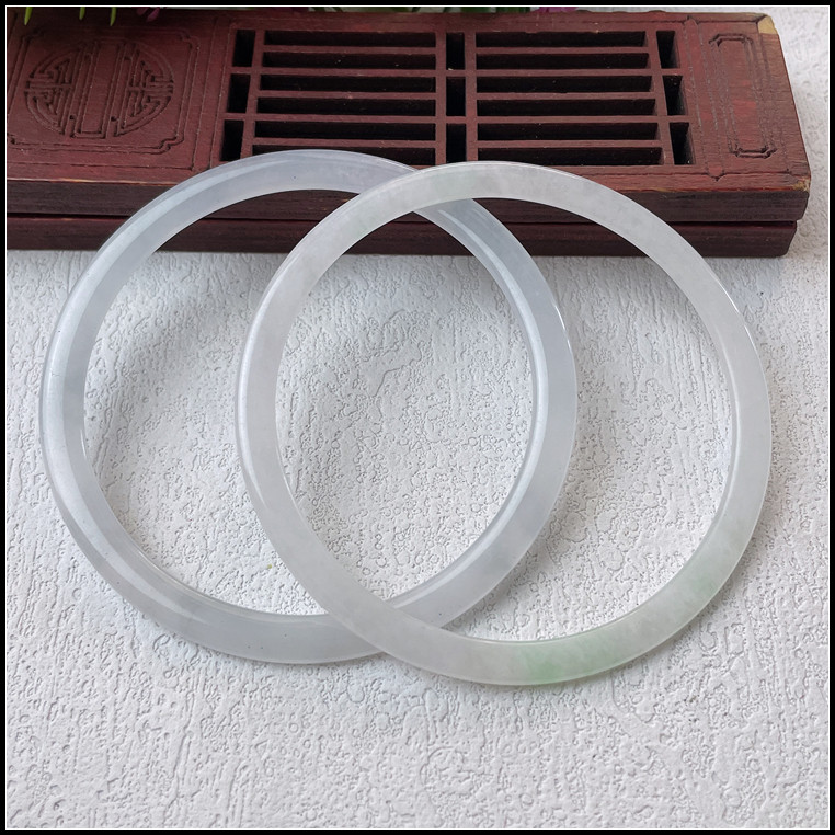 55圈口天然缅甸翡翠A货手镯冰糯种淡色细条叮当镯对镯玉镯子女