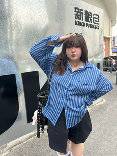 2024秋大码韩系复古蓝色条纹设计感宽松白搭内搭衬衣上衣
