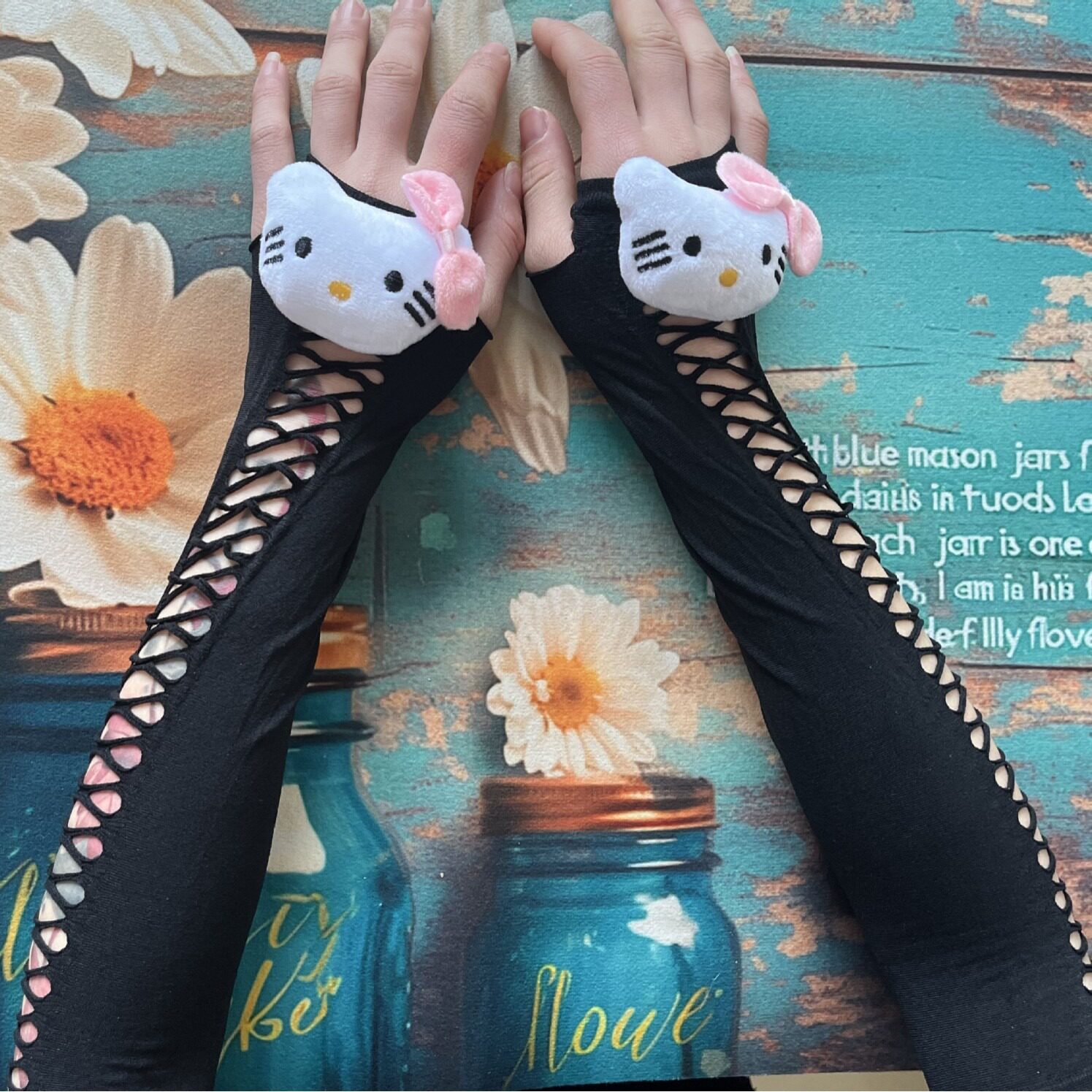 外贸新款库洛米防晒手套女式简约露指长款透气防晒手套