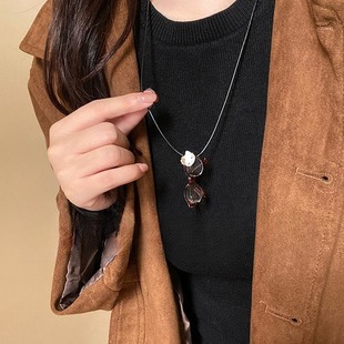 猫咪眼镜皮质系带毛衣项链女秋冬长款气质挂脖配饰独特创意卫衣链
